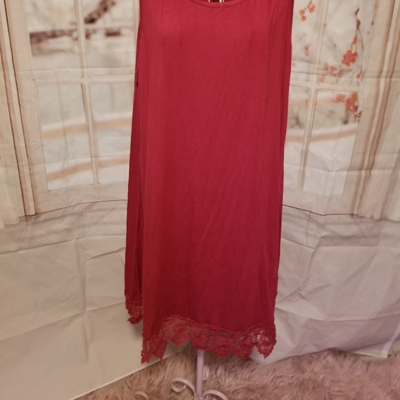 NWOT Burgundy Tank Dress With Embroidered Lace Hem - Picture 2 of 4
